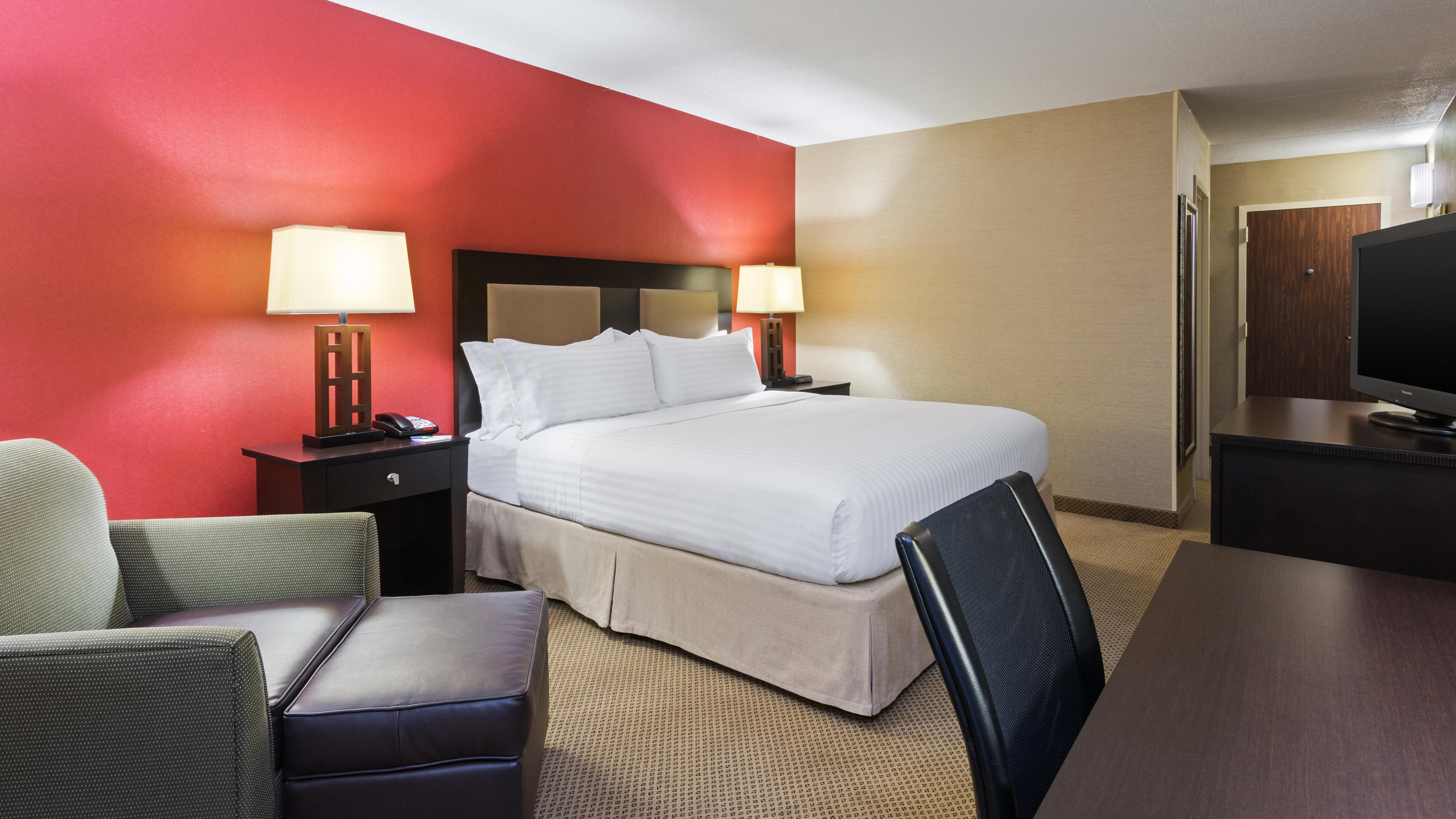 Holiday Inn Express Charleston-Civic Center By Ihg Bagian luar foto