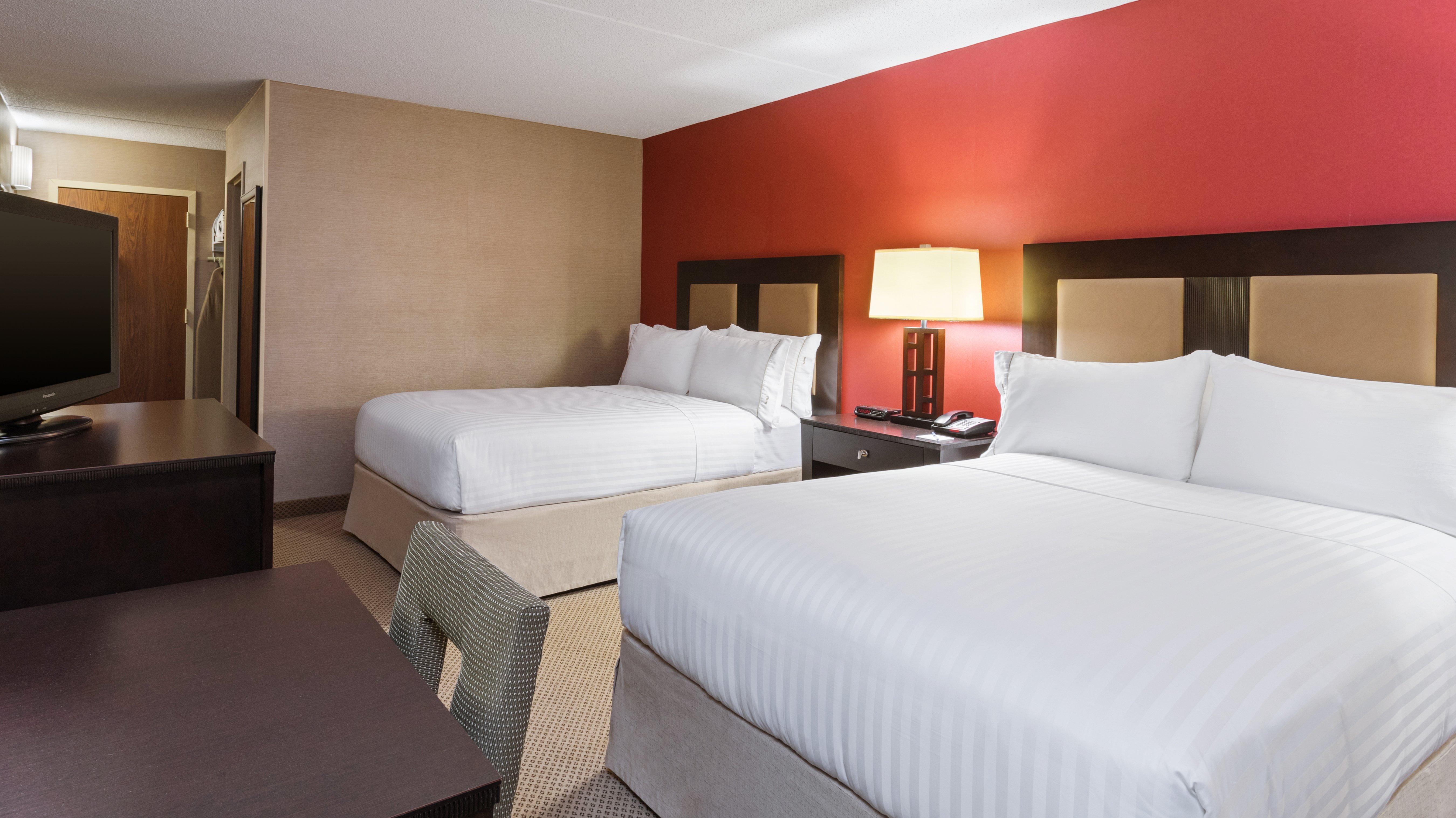 Holiday Inn Express Charleston-Civic Center By Ihg Bagian luar foto
