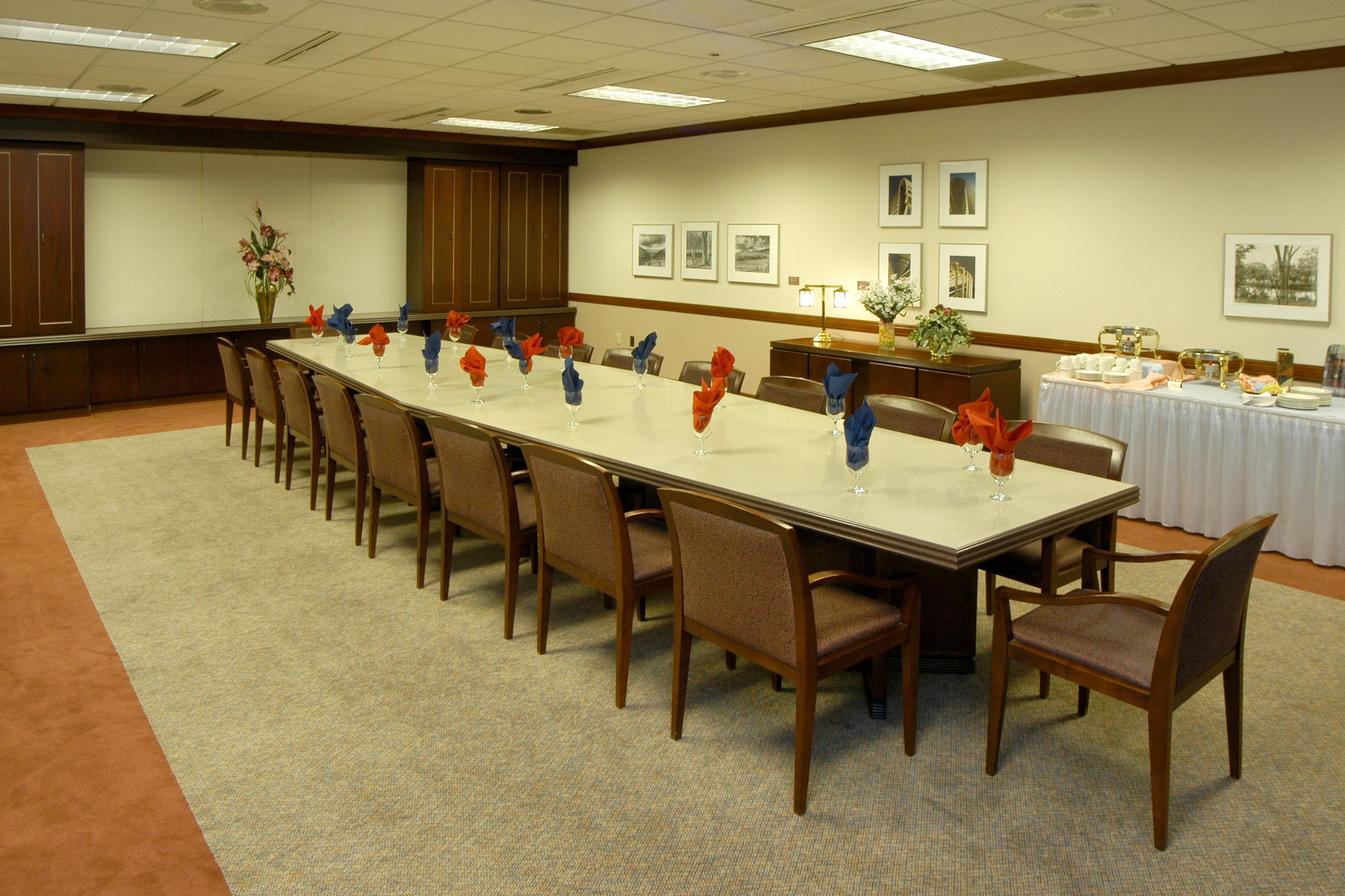 Holiday Inn Express Charleston-Civic Center By Ihg Bagian luar foto